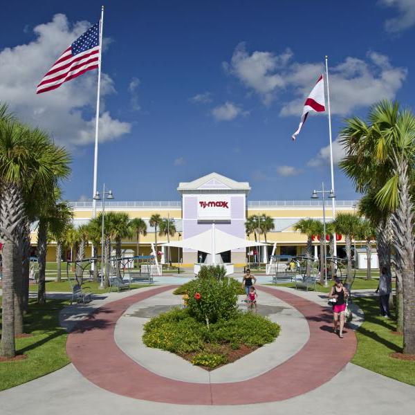 Tanger Outlets – Foley, Alabama
