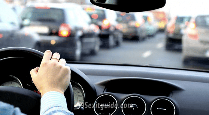 Best, and Worst Times to Travel This 2026 July 4th Holiday Holiday Traffic | I-10 Exit Guide