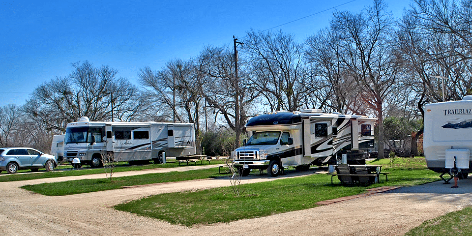 Escape To Oklahoma’s Hidden Gem: Cedar Valley RV Park