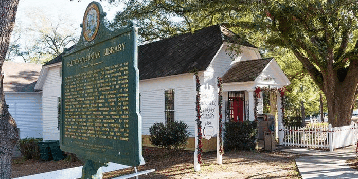 Walton-DeFuniak Library | I-10 Exit Guide